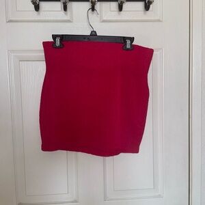 BCBG GENERATION Hot Pink Skirt Size: M